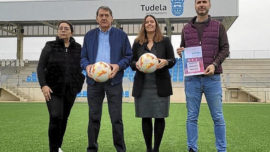 Teresa Íñigo, Félix Tedy González, Irune García, y Javi Martínez; en el Complejo Clara Campoamor.