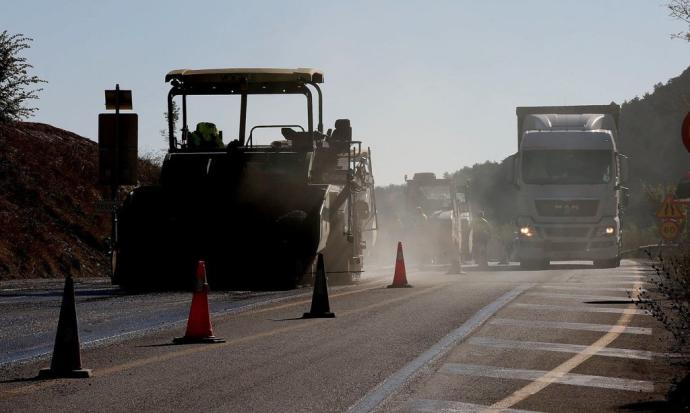 Obras en una carretera.