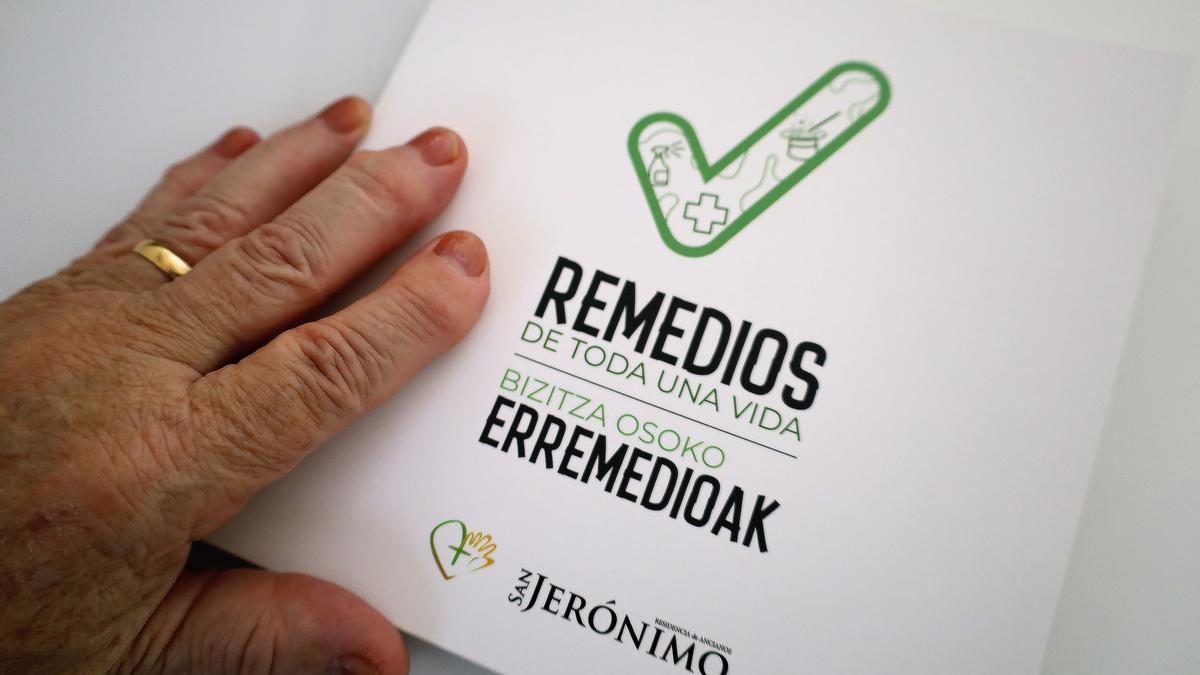 El libro "Remedios de toda una vida".