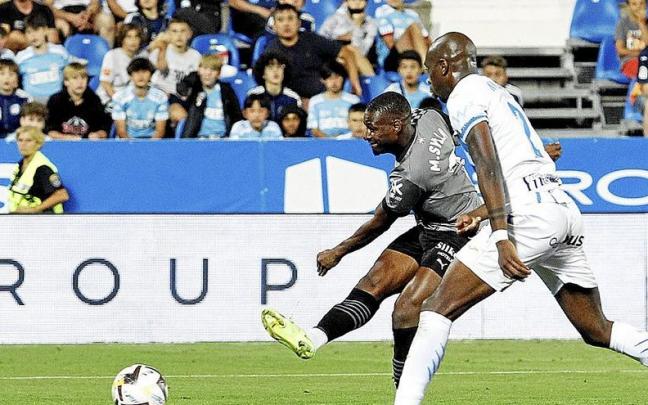 Sylla acude al rescate