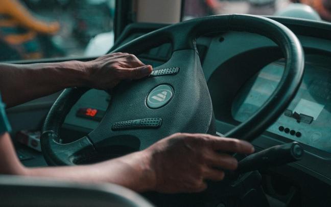 &ldquo;Todav&iacute;a sigo con el susto en el cuerpo, me est&aacute; costando dormir tras lo que pas&oacute; en el autob&uacute;s&rdquo;, afirma una pasajera