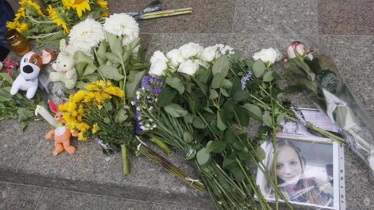 Homenaje a las víctimas del derribo dlel vuelo MH17.