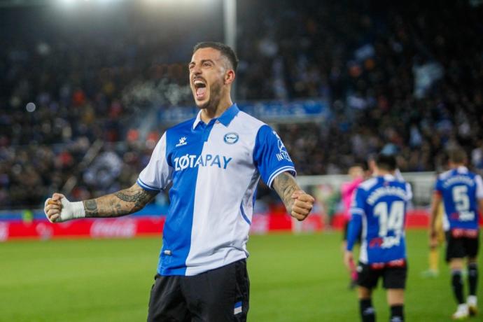 Joselu celebra un gol esta temporada