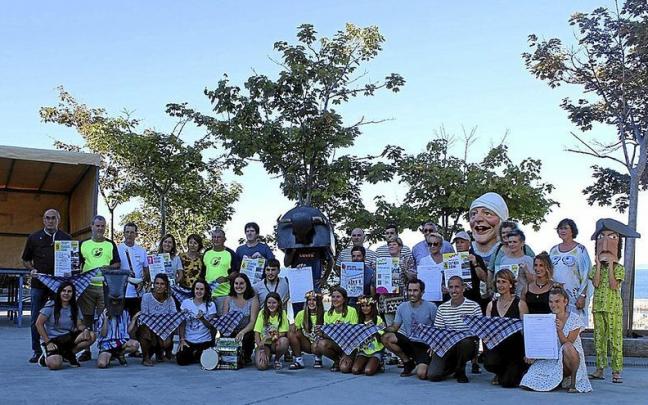 Getariarrak Salbatore festetako programaren aurkezpenean.