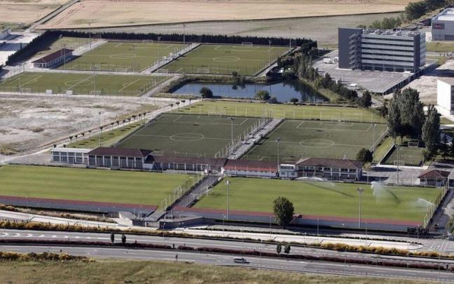 Vista aérea de Tajonar en 2013.