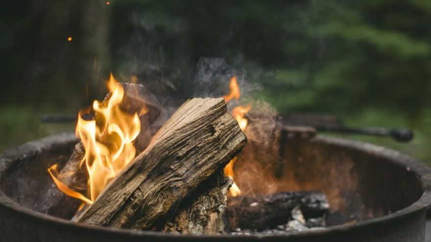 Fuego previo a un calderete.