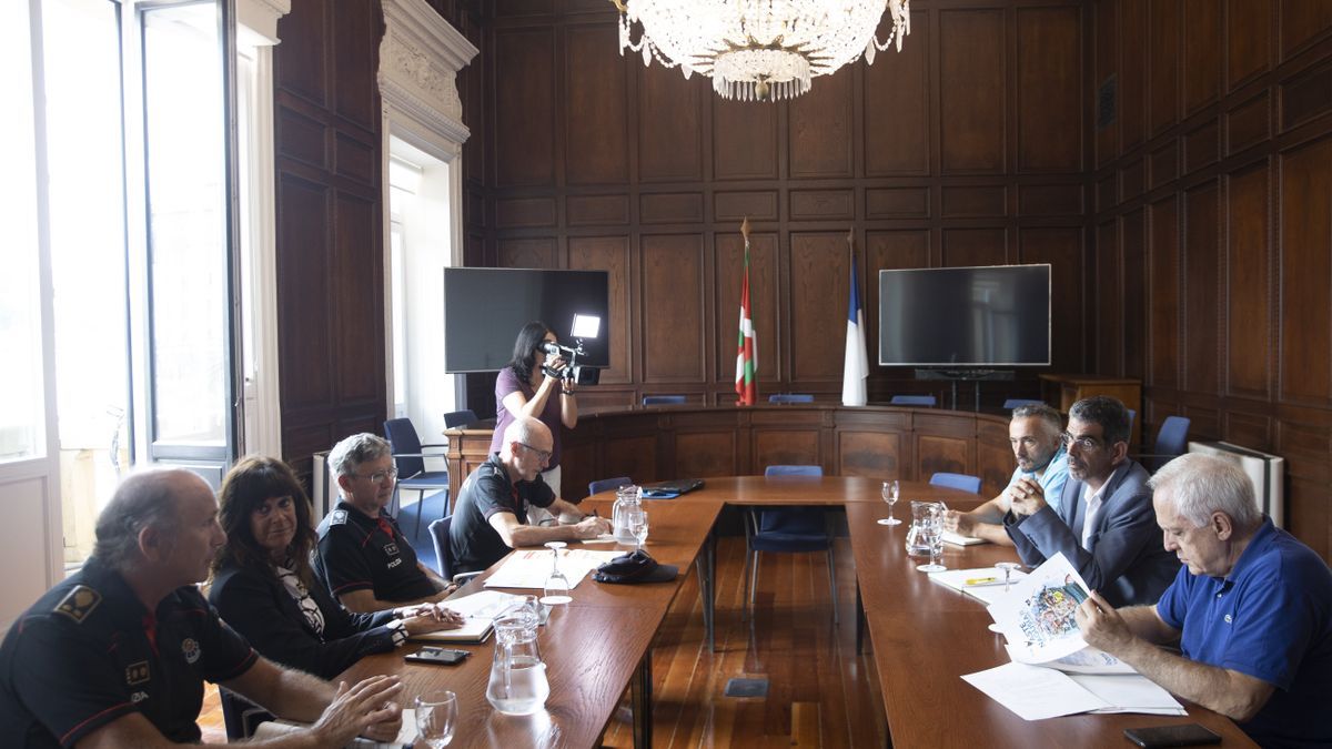 Reunión del dispositivo de seguridad de las fiestas de Donostia