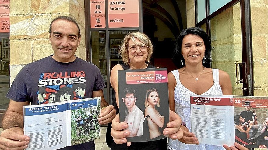 Julian Ríos, Arantza Arrazola y Ane Abanzabalegi presentaron la variada programación para los próximos meses.