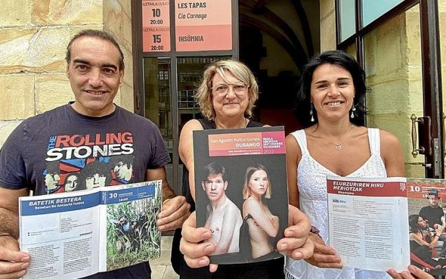 Julian Ríos, Arantza Arrazola y Ane Abanzabalegi presentaron la variada programación para los próximos meses.