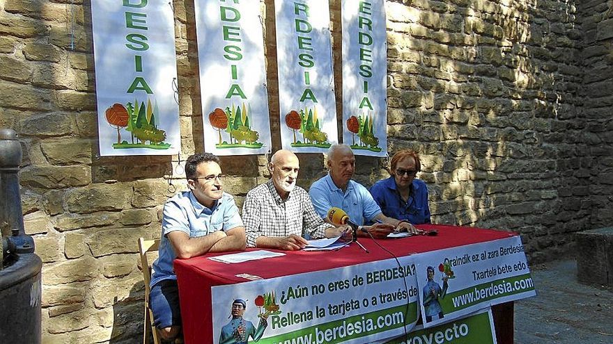 Iñigo Catalán, Mauricio Olite, José Ignacio Intxaurrondo y Manolo Morán. | FOTO: M.P.