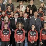 Foto de grupo en la recepci&oacute;n de ayer en el Ayuntamiento de Bilbao. | FOTO: OSKAR M. BERNAL