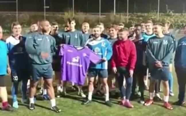 El Sondika muestra su apoyo al Dinamo