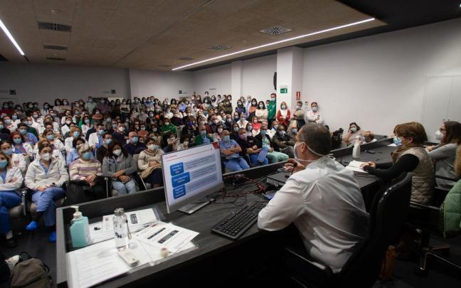 Asamblea del Sindicato Médico de Navarra en el HUN el pasado día 9. Asamblea del Sindicato Médico de Navarra en el HUN el pasado día 9.