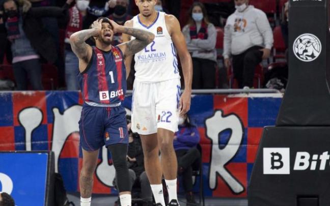 Lamar Peters se lamenta por una acción en el partido ante el Real Madrid Lamar Peters se lamenta por una acción en el partido ante el Real Madrid