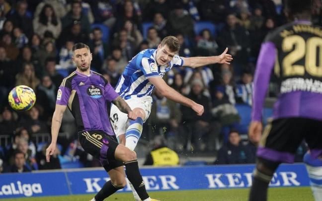 [Fotos] La Real Sociedad pierde ante el Valladolid en Anoeta