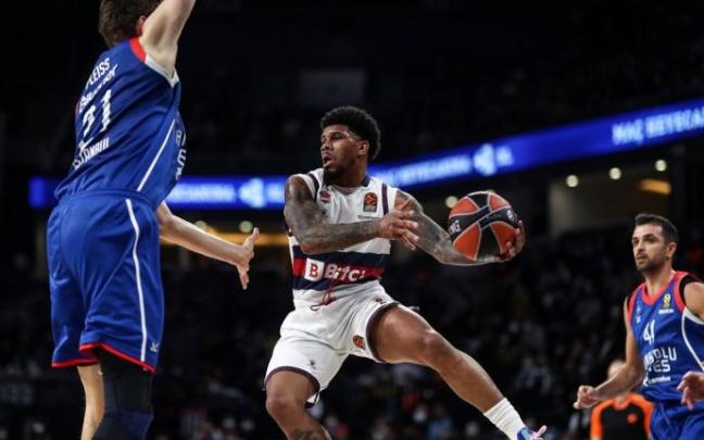 Un partido contra el Efes