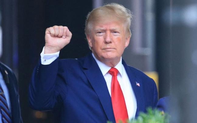 El expresidente abandona la Torre Trump en Nueva York. El expresidente abandona la Torre Trump en Nueva York.