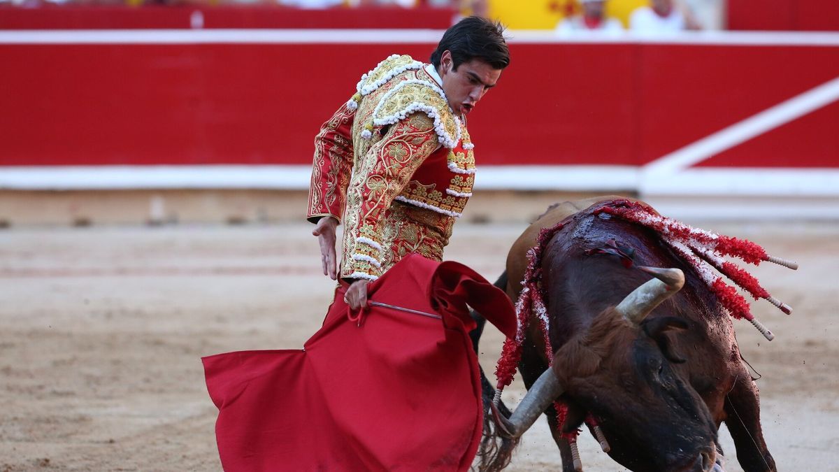 Colombo, en medio de su faena en Pamplona