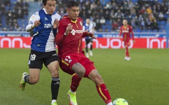 Pellistri, durante el último choque entre el Alavés y el Getafe en Mendizorroza.