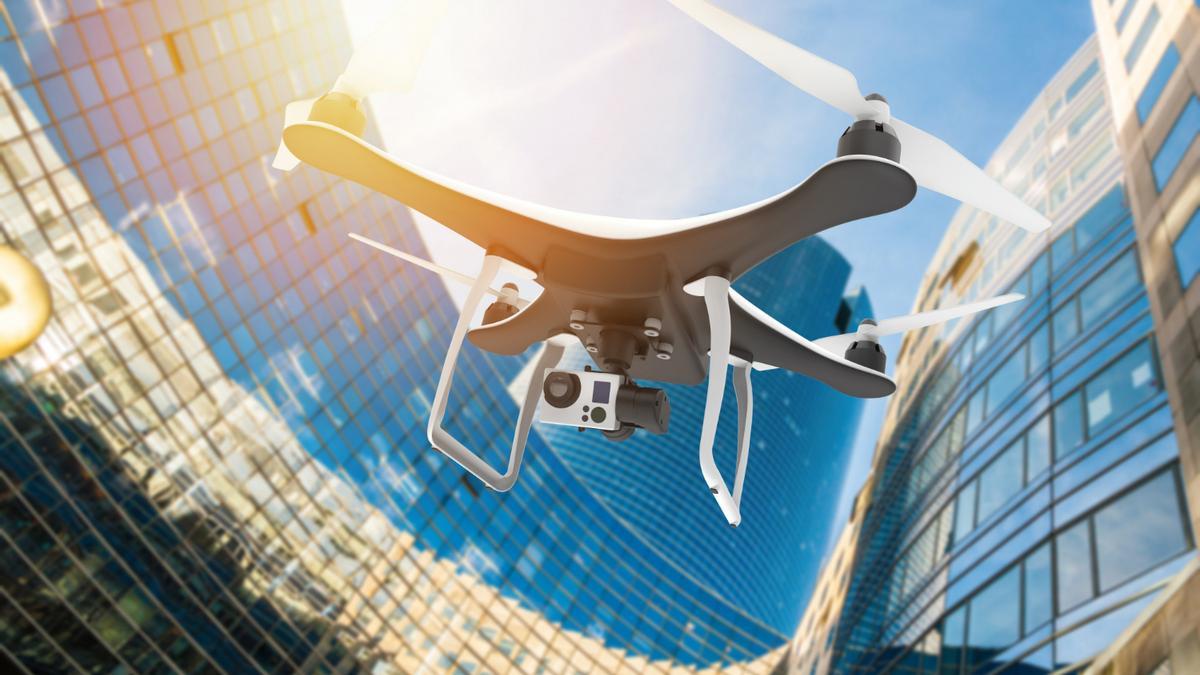 Los drones en las ciudades pueden ser de gran utilidad, pero hay que gestionar muy cuidadosamente su tráfico.