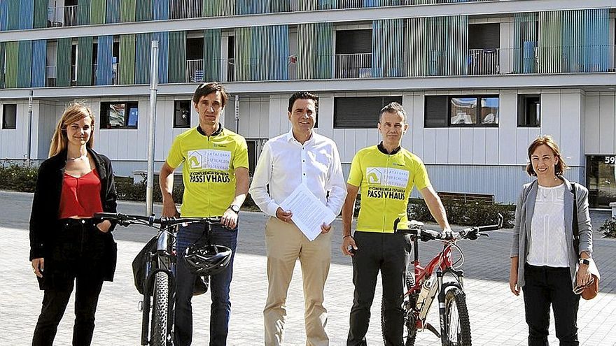 Alberto Bayona, Arturo Andrés Jiménez, Naiara Zazpe, Izaskun Marcotegui y Pedro Mariñelarena.