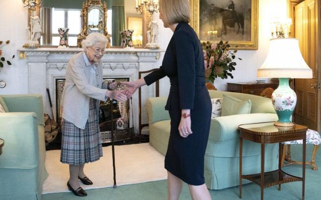 Liz Truss se reúne con la reina Isabel II en Balmoral. Liz Truss se reúne con la reina Isabel II en Balmoral.