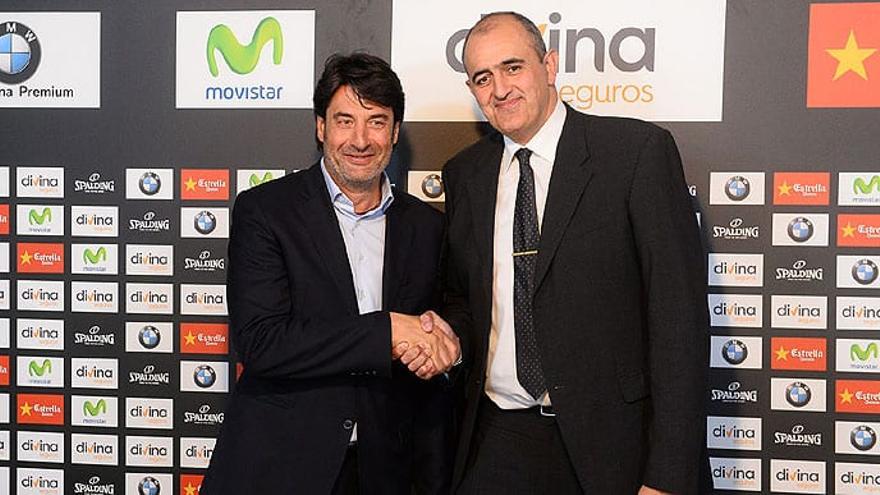 Jordi Villacampa y Juan Antonio Morales, en el momento en el que se produjo el relevo en la presidencia del Joventut en abril de 2017