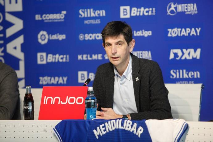 Alfonso Fernández de Trocóniz, durante la presentación de Mendilibar.