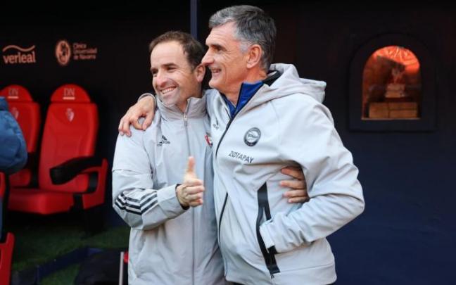 Jagoba Arrasate y Mendilibar, durante el último amistoso entre Osasuna y el Alavés.