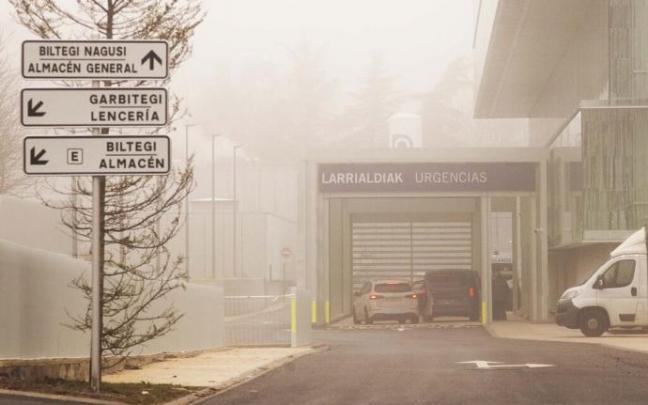 Acceso a las Urgencias de Txagorritxu.