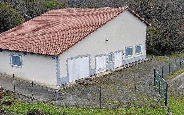 Imagen de la ETAP de Iribas, que ayer volvió a pleno rendimiento. | FOTO: J.A.