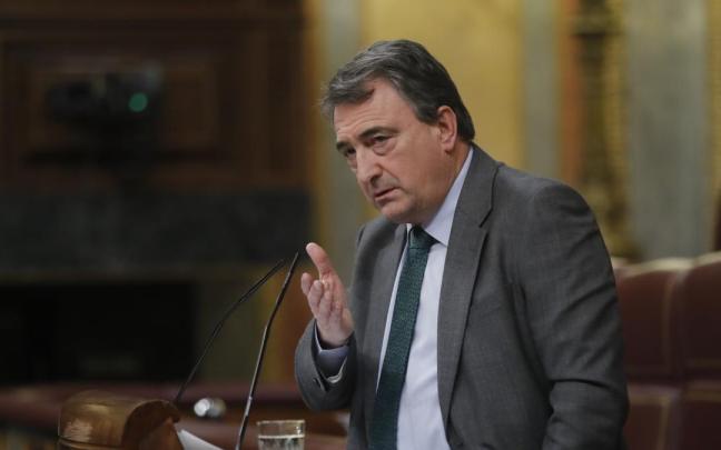 Aitor Esteban durante su intervención en el Congreso. Aitor Esteban durante su intervención en el Congreso.