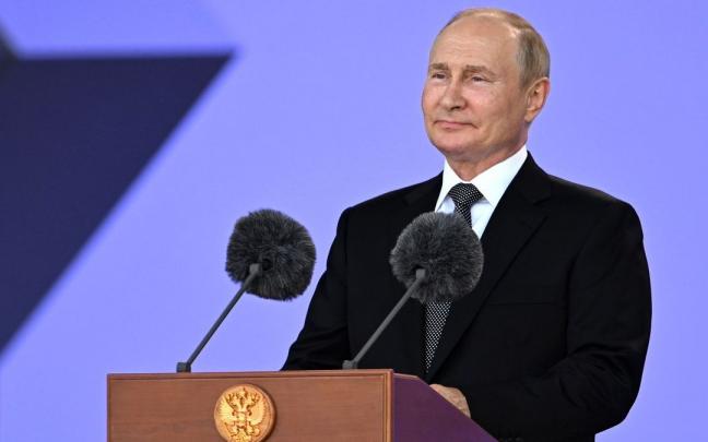 Vladimir Putin, presidente de la Federación de Rusia. Vladimir Putin, presidente de la Federación de Rusia.