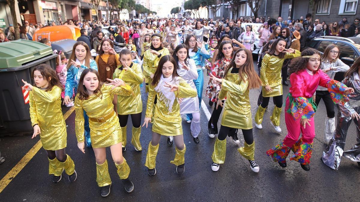 Deusto celebra a todo color sus carnavales