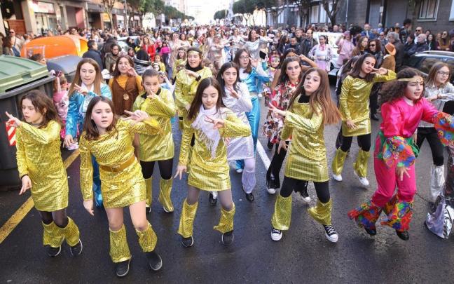 Deusto celebra a todo color sus carnavales