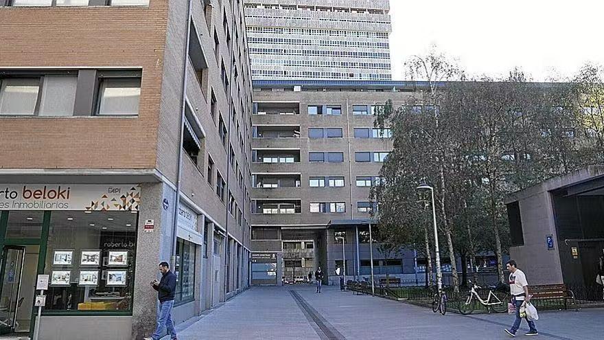 Viviendas en la zona de Atotxa, con 284 de protección oficial en venta, 32 de las cuales se podrán vender a precios especulativos.