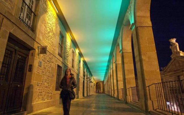 Los Arquillos se teñirán de naranja.