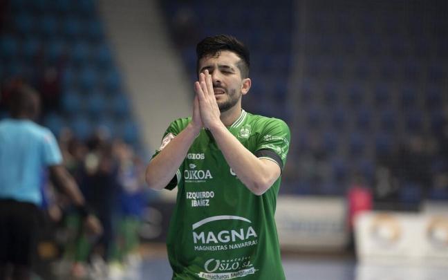 El venezolano Carlos Vento, durante un partido.