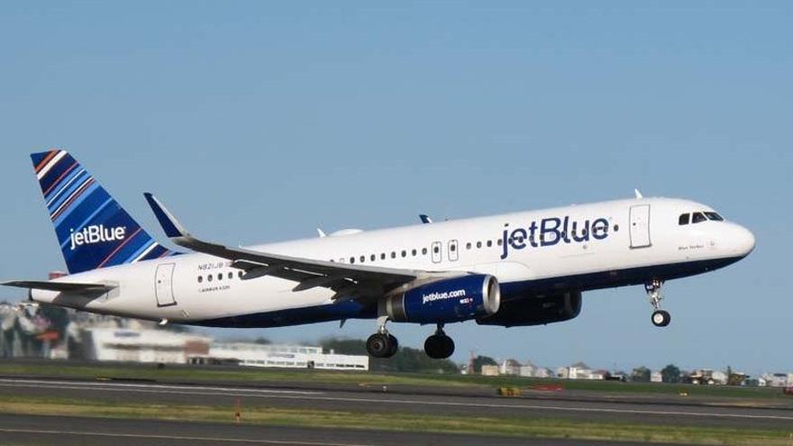 Avión de la compañía JetBlue.
