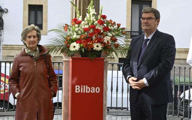 Homenaje a Unamuno en Bilbao en el 158 aniversario del filósofo y escritor Homenaje a Unamuno en Bilbao en el 158 aniversario del filósofo y escritor