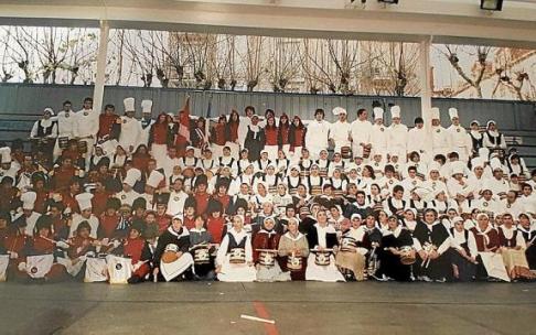 Toda la compañía, con las mujeres pioneras en primera fila, posa en una imagen de 2007.