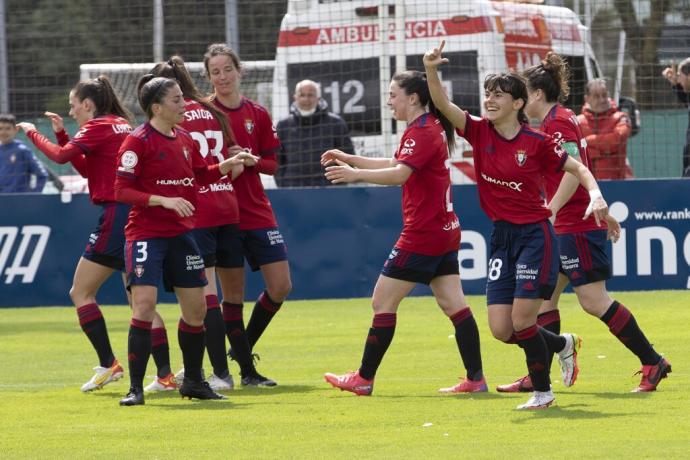 Las jugadoras celebran el gol de Vilariño en el encuentro de la jornada pasada ante el Zaragoza.