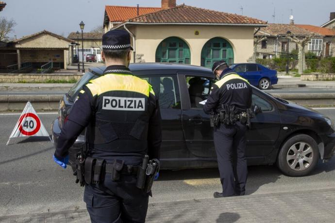 Control de la Policía Local de Vitoria.