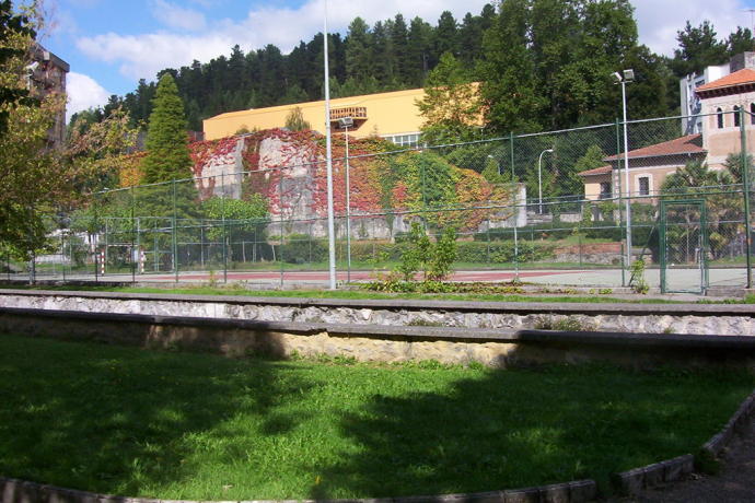 Complejo deportivo de Lamuza.