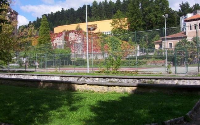 Complejo deportivo de Lamuza.