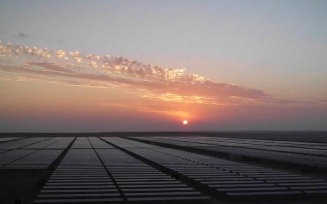 Solarpack, con sede en Getxo, está especializada en energía solar fotovoltaica. Solarpack, con sede en Getxo, está especializada en energía solar fotovoltaica.