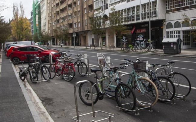 Otra tienda de barrio de las de toda la vida que ha echado el cierre en Vitoria