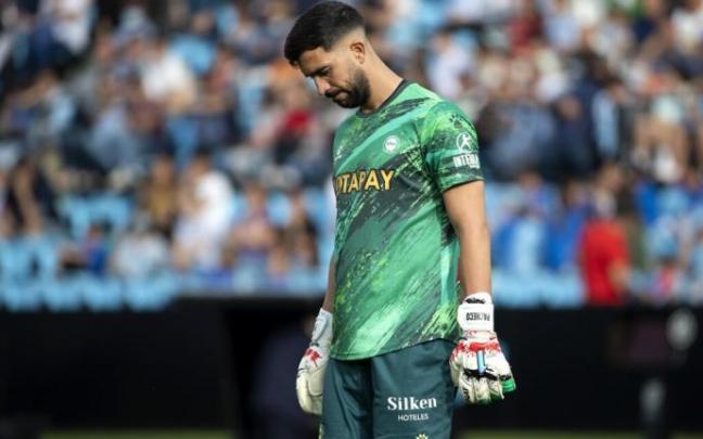 Uno de los nombres que interesa al conjunto bermellón es el del alavesista Fernando Pacheco