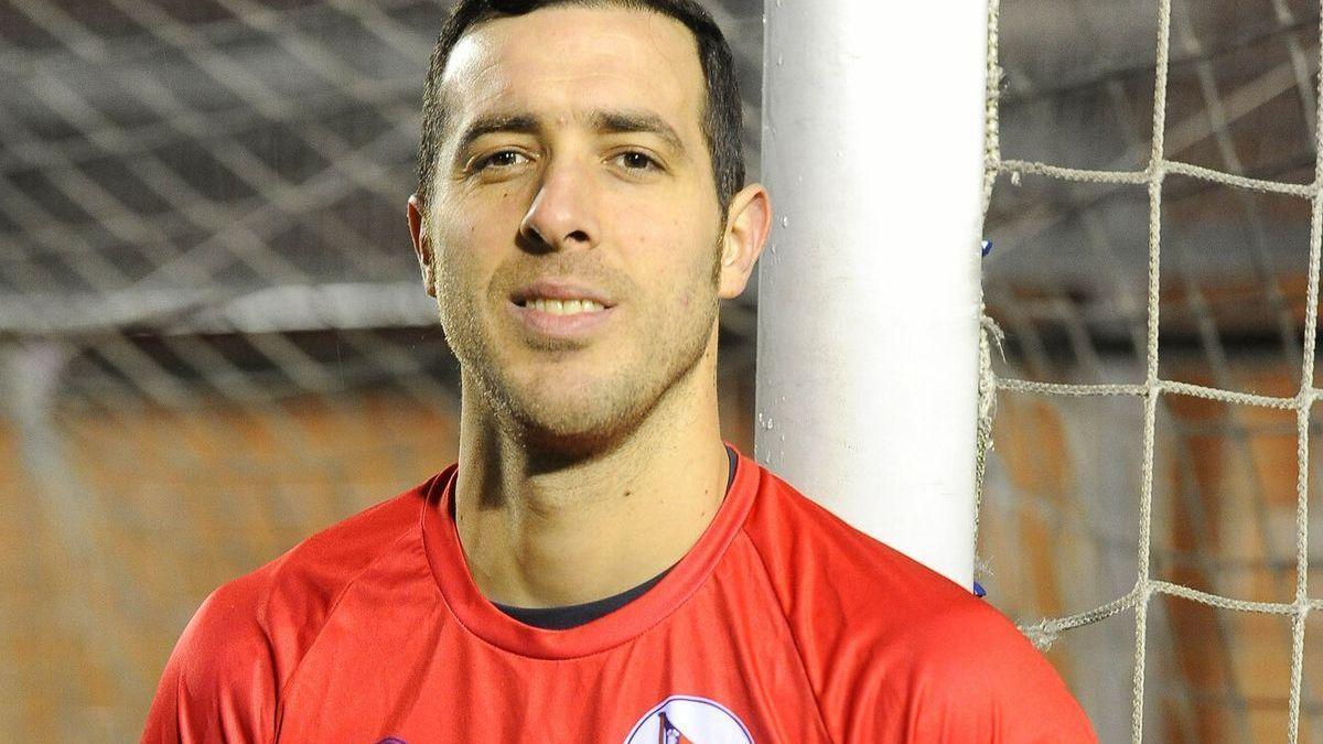 Urko Vera, jugador del Santutxu.
