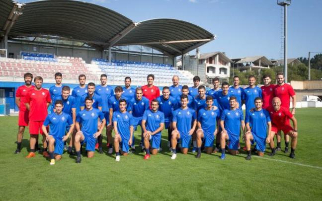 La plantilla del Amorebieta comienza mañana su primera temporada en LaLiga Smartbank. La plantilla del Amorebieta comienza mañana su primera temporada en LaLiga Smartbank.